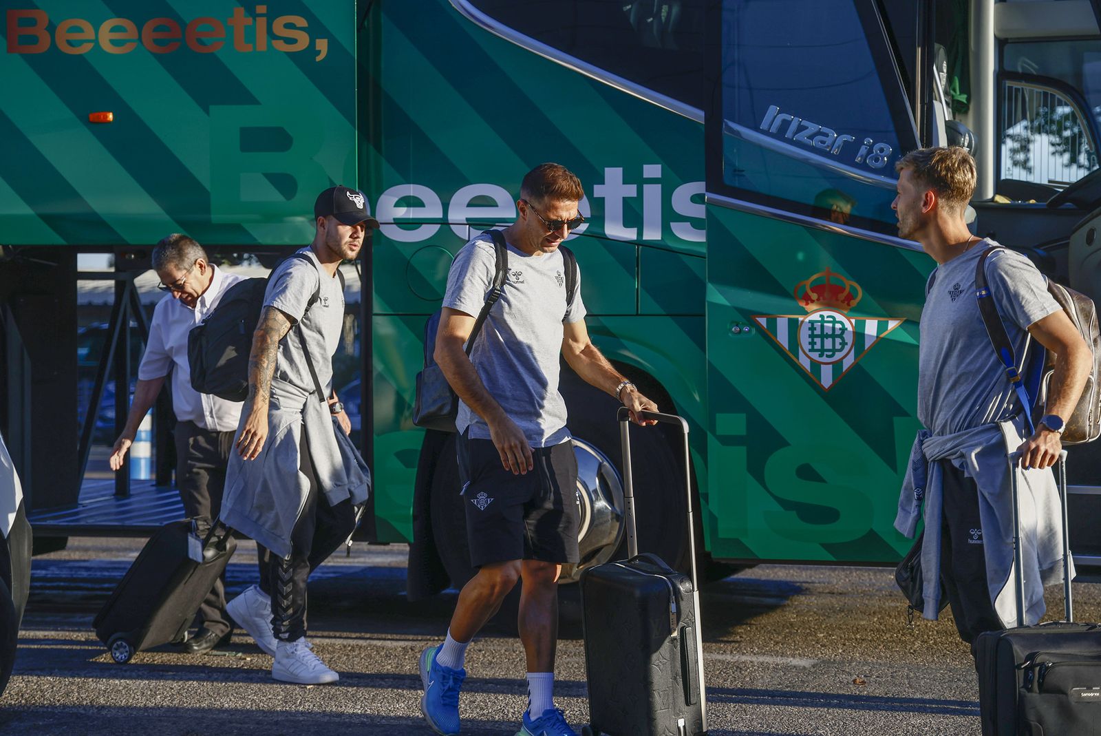 Las imágenes del viaje a Helsinki del Betis