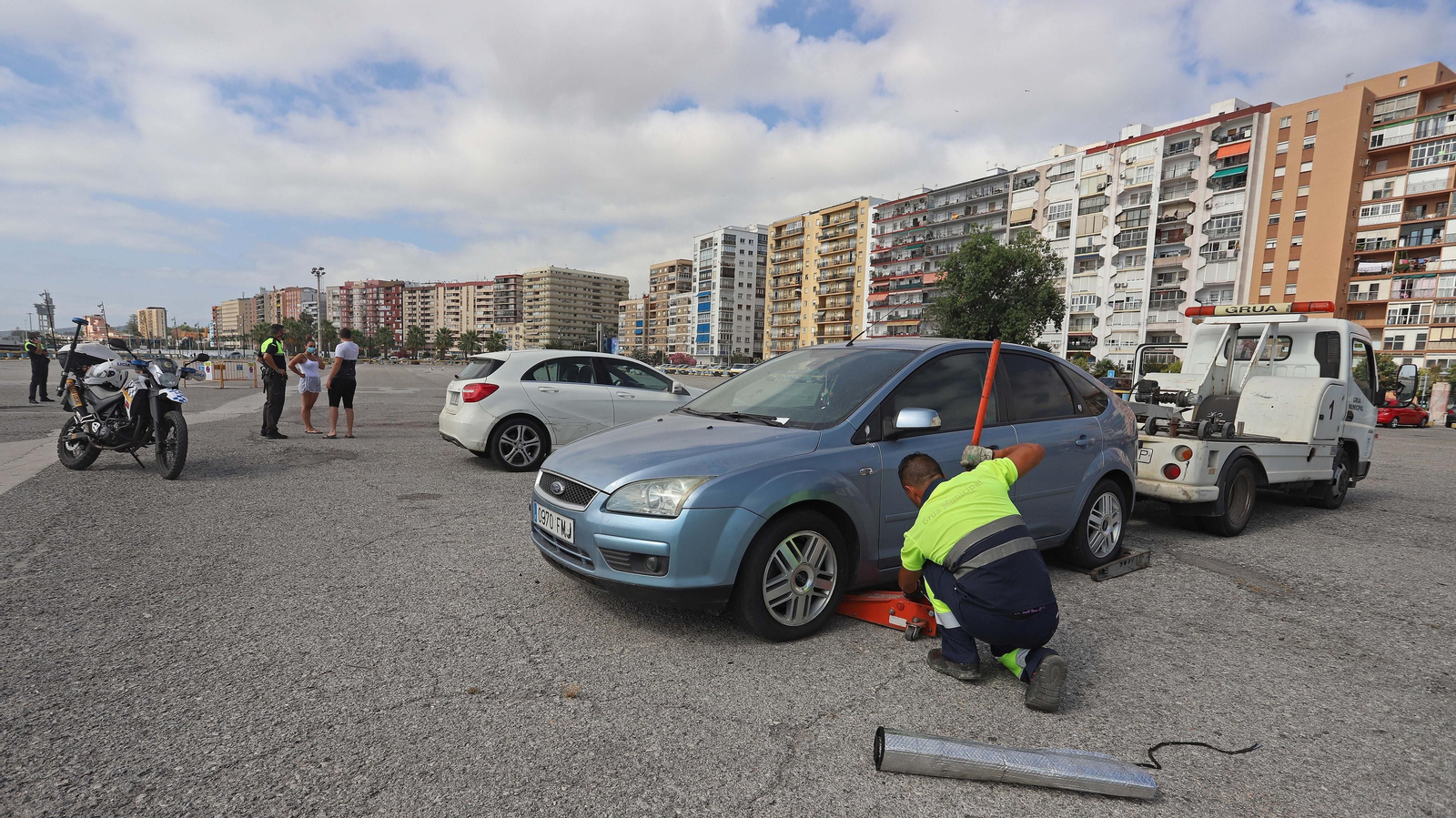 Cierre del aparcamiento del Llano Amarillo