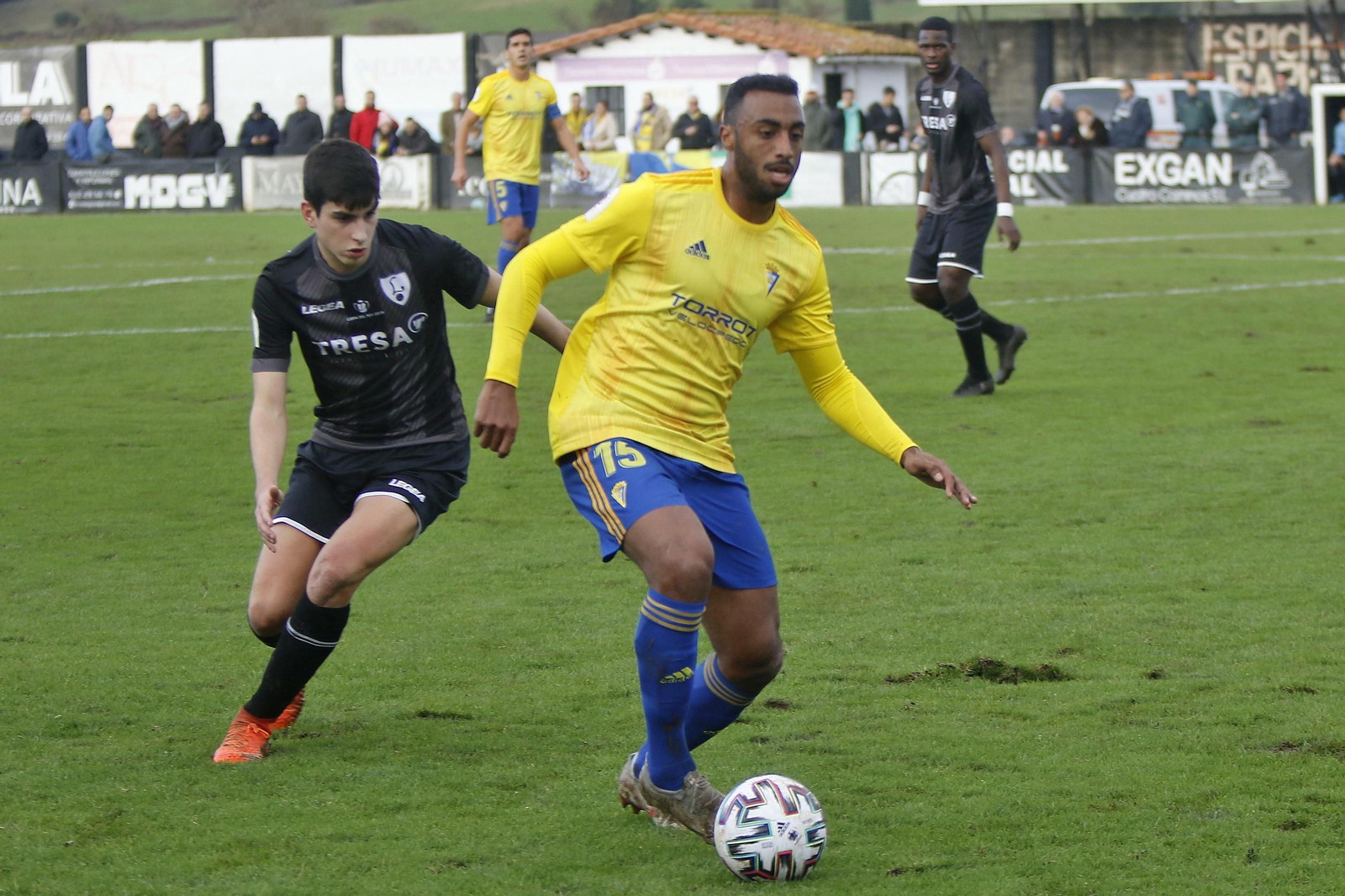 Las imágenes del Lealtad-Cádiz de Copa del Rey