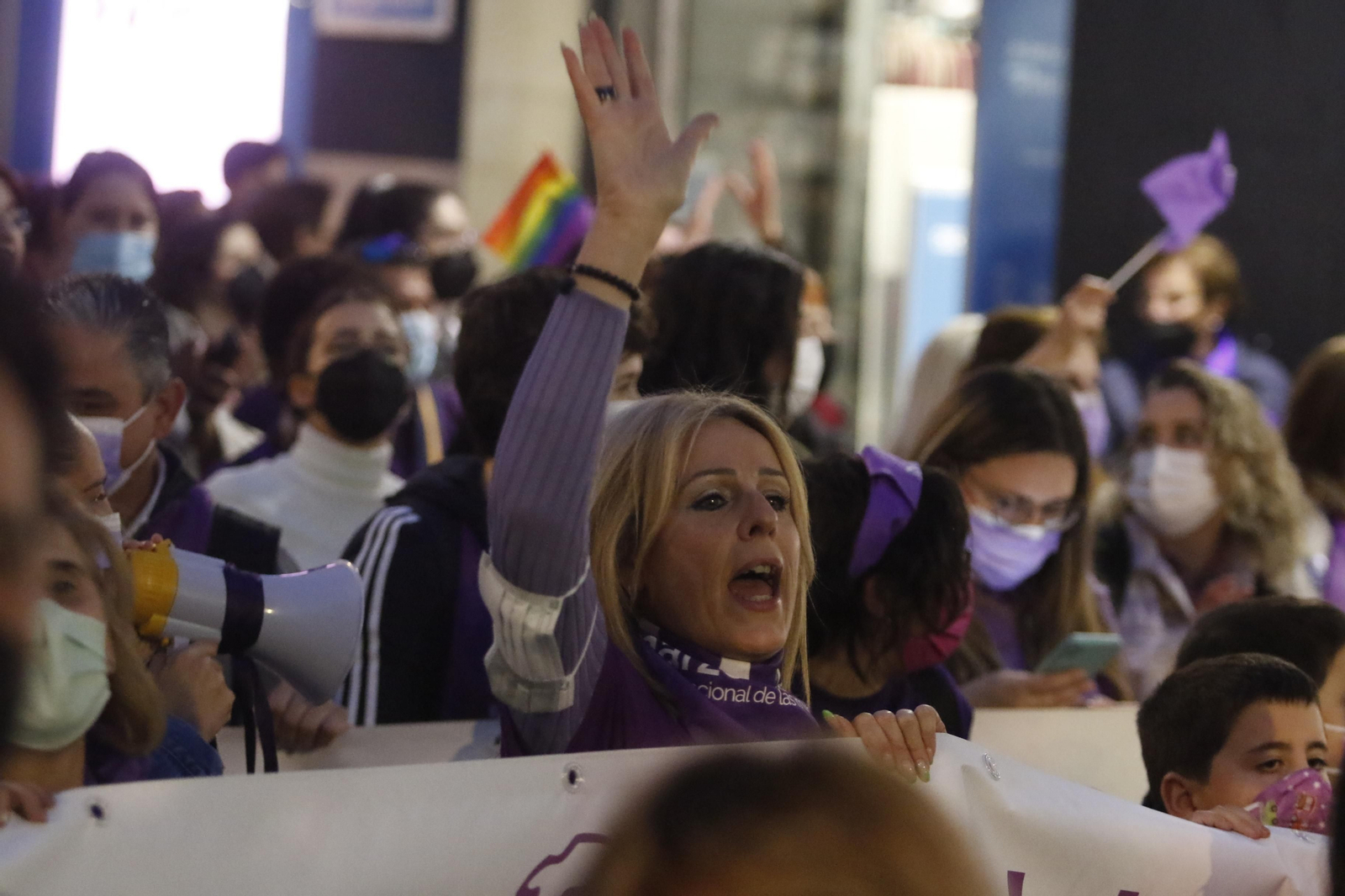 La manifestación del 8M en Córdoba, en fotografías