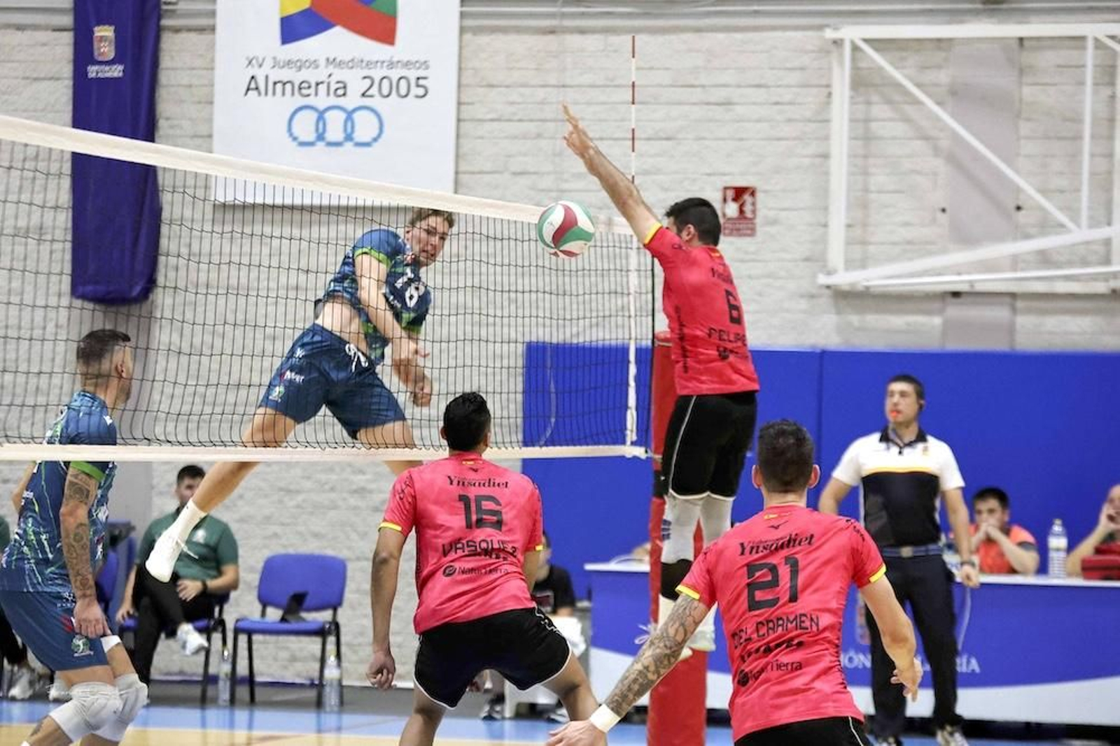 El jugador finlandés durante una acción del encuentro disputado por los ahorradores en el Moisés Ruiz el pasado sábado.