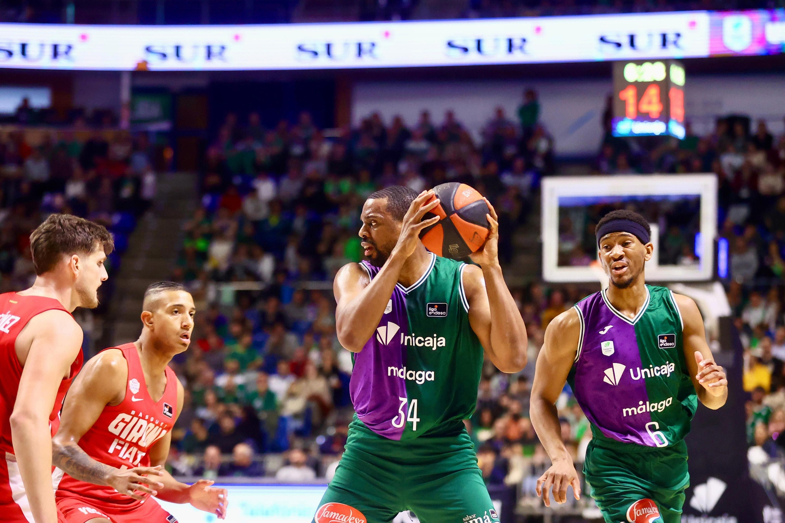 Unicaja-Bàsquet Girona, en fotos