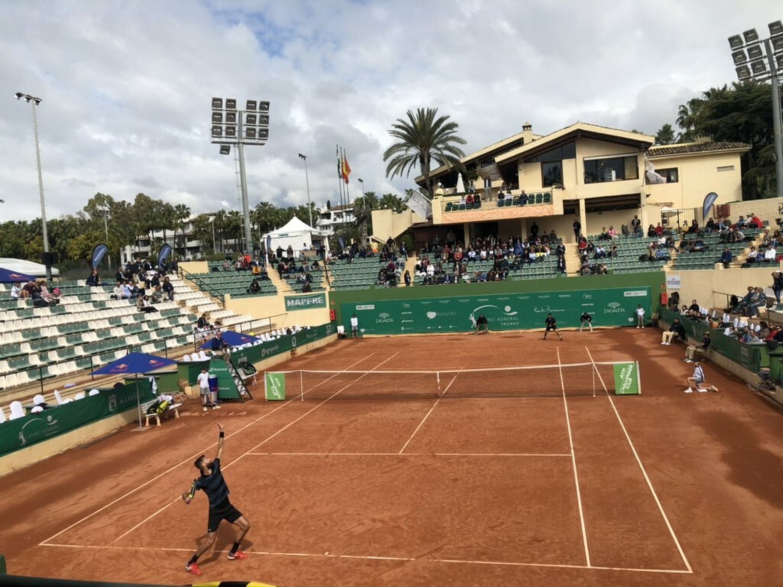 El coronavirus obliga a aplazar el Tenis Open de Marbella