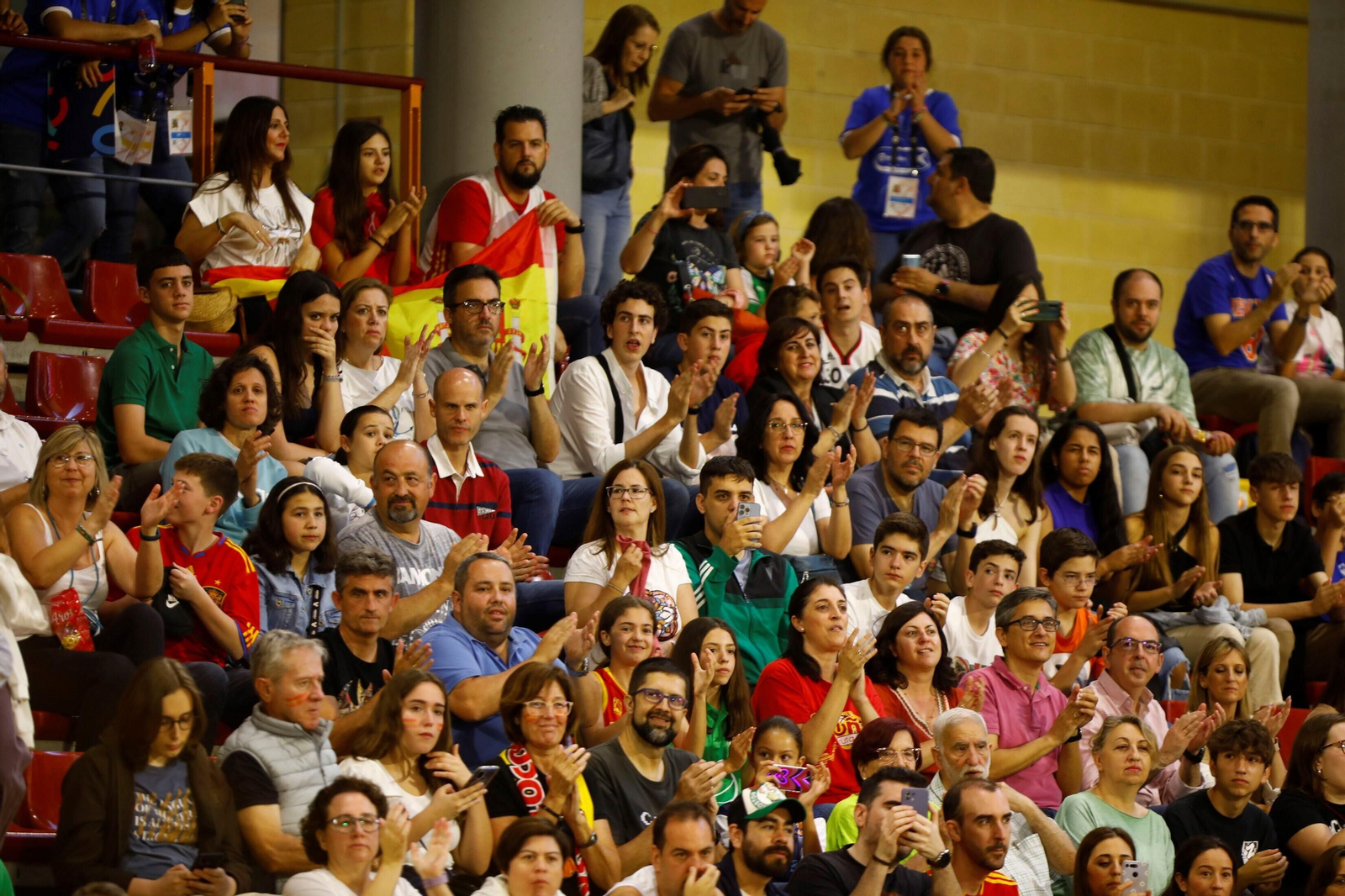 Las mejores fotos del triunfo de la selección española femenina de baloncesto sobre Turquía en Córdoba