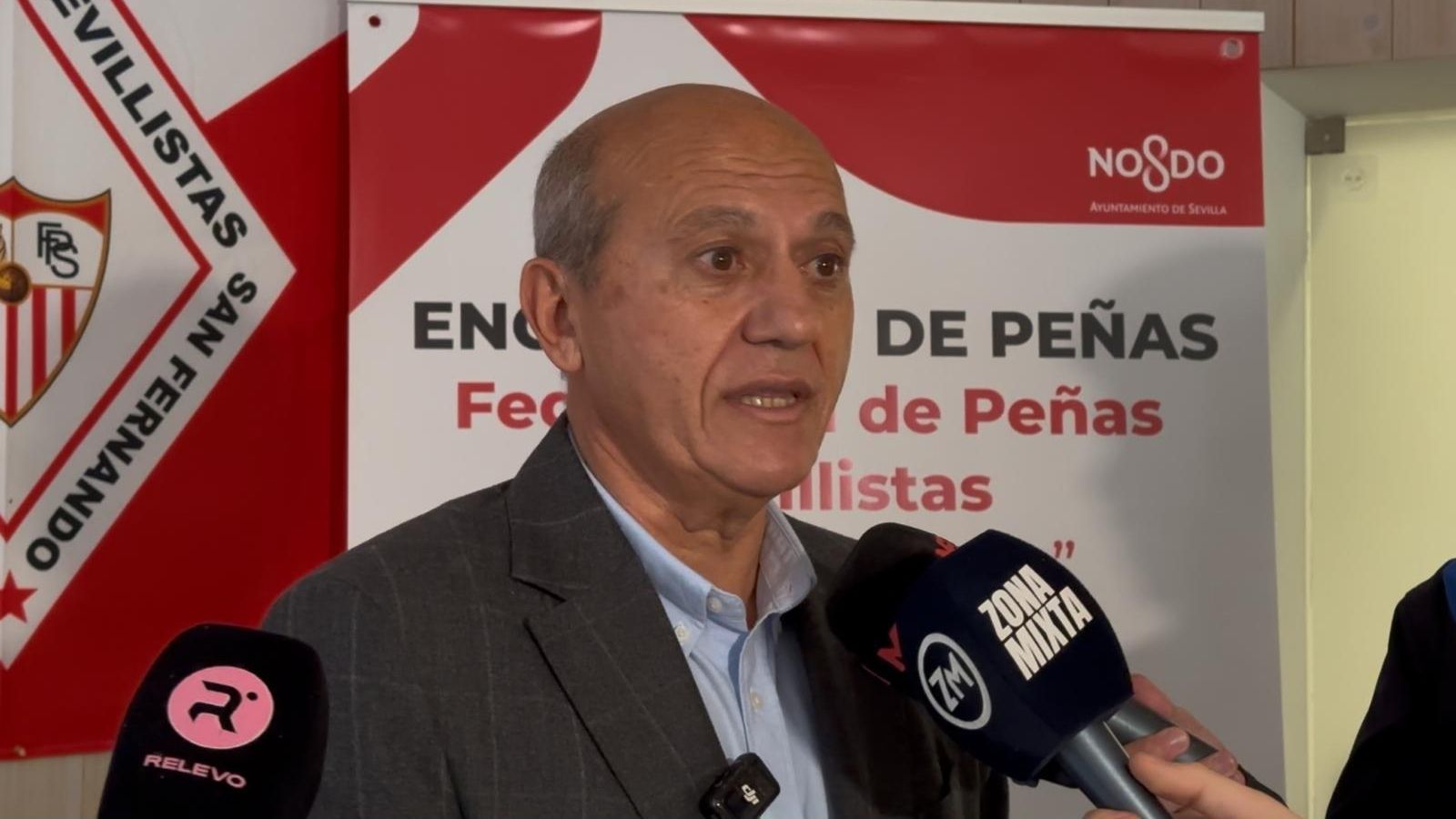 Del Nido Benavente tras el acto del Encuentro de Peñas Sevillistas en el Algarve.