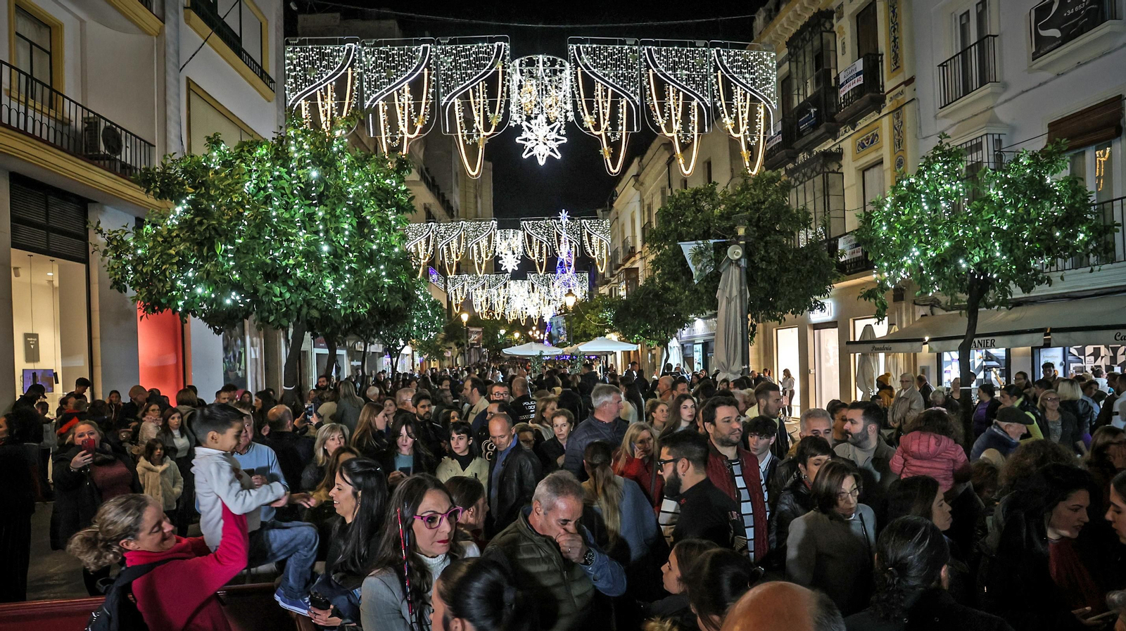Jerez enciende su alumbrado navideño