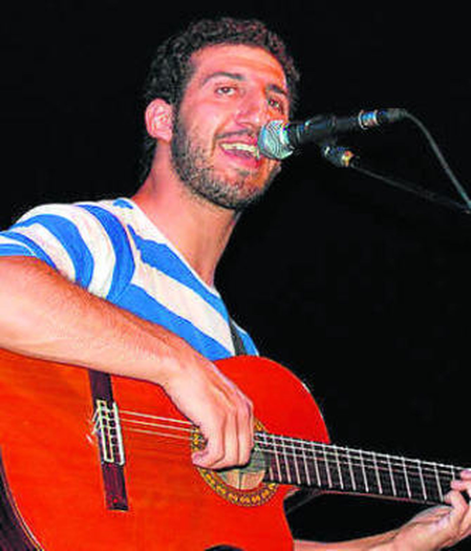 Marwan, el cantautor y poeta