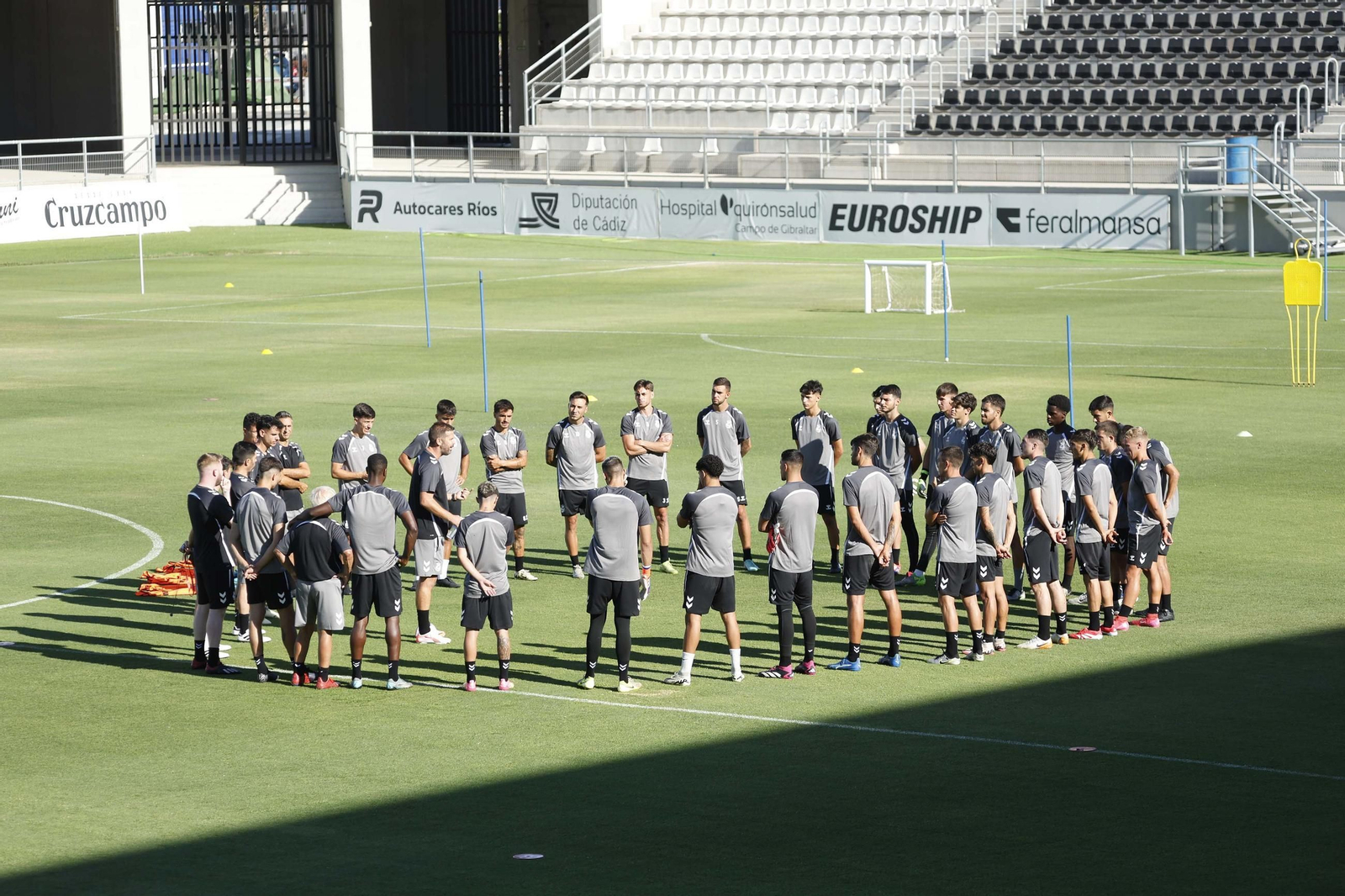Las fotografías del primer entrenamiento de la Balona 2025-2026