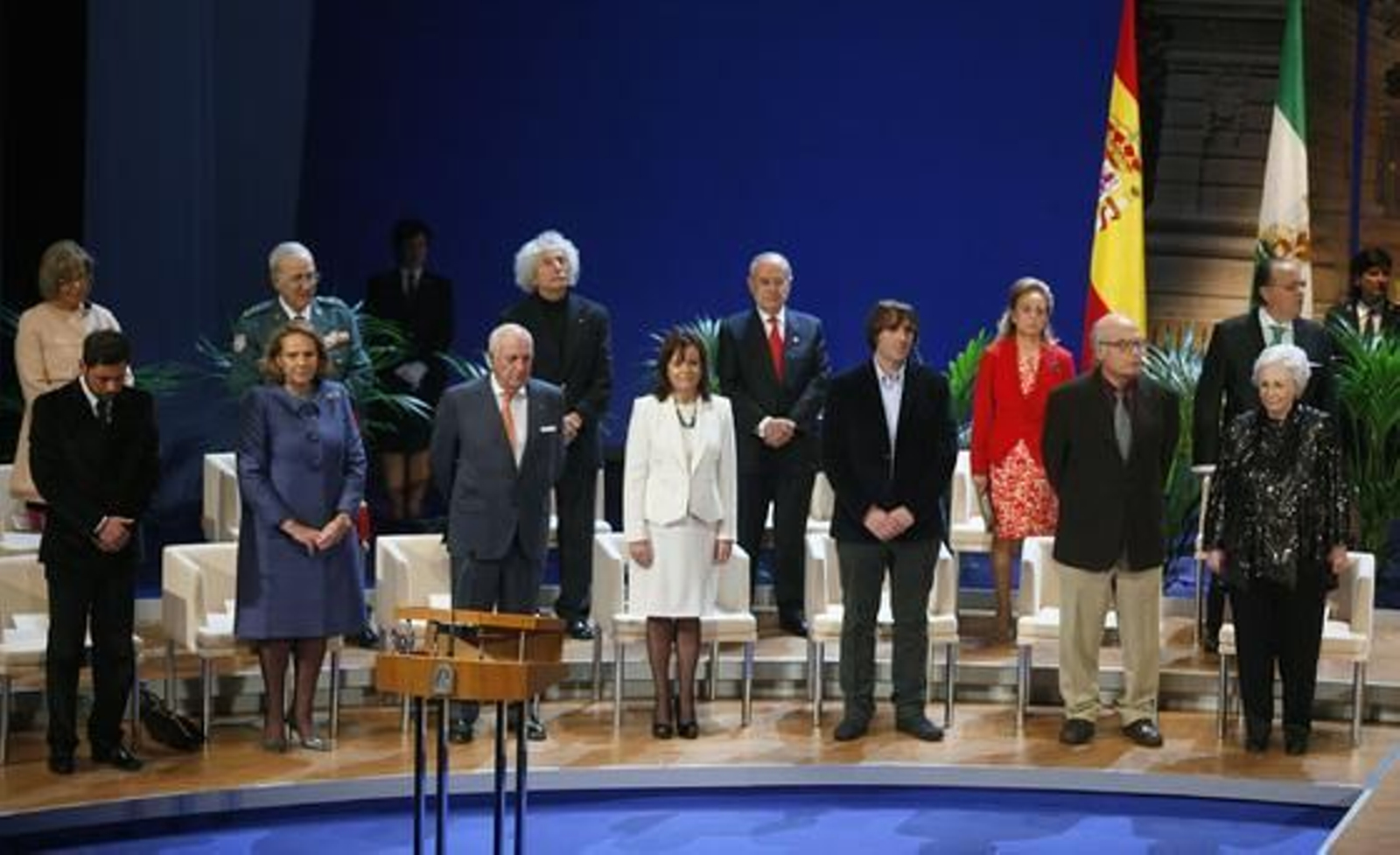 Los galardonados antes de recibir las medallas.

Foto: Antonio Pizarro