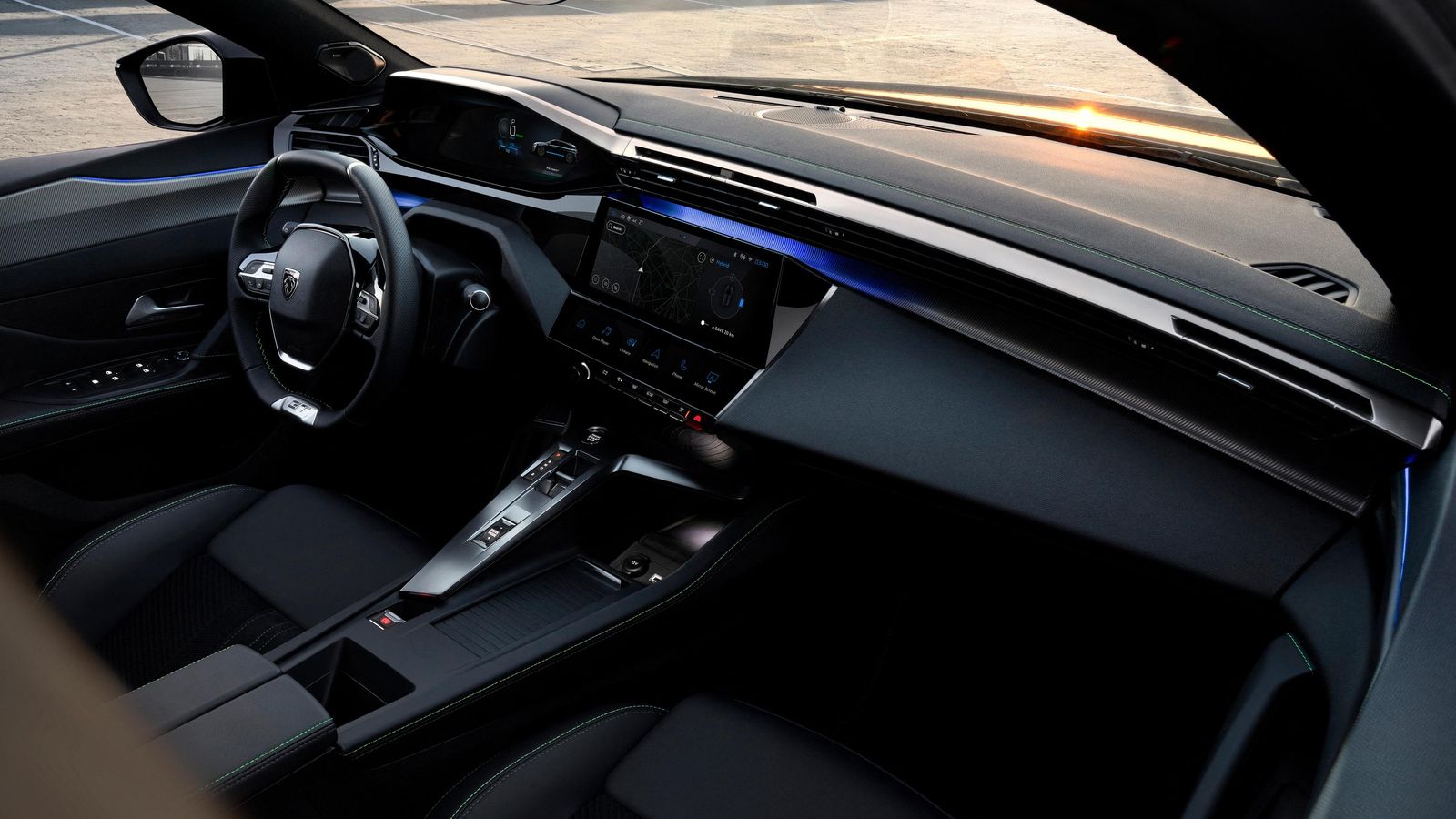 La disposición de los elementos del i-Cockpit define la posición de conducción.