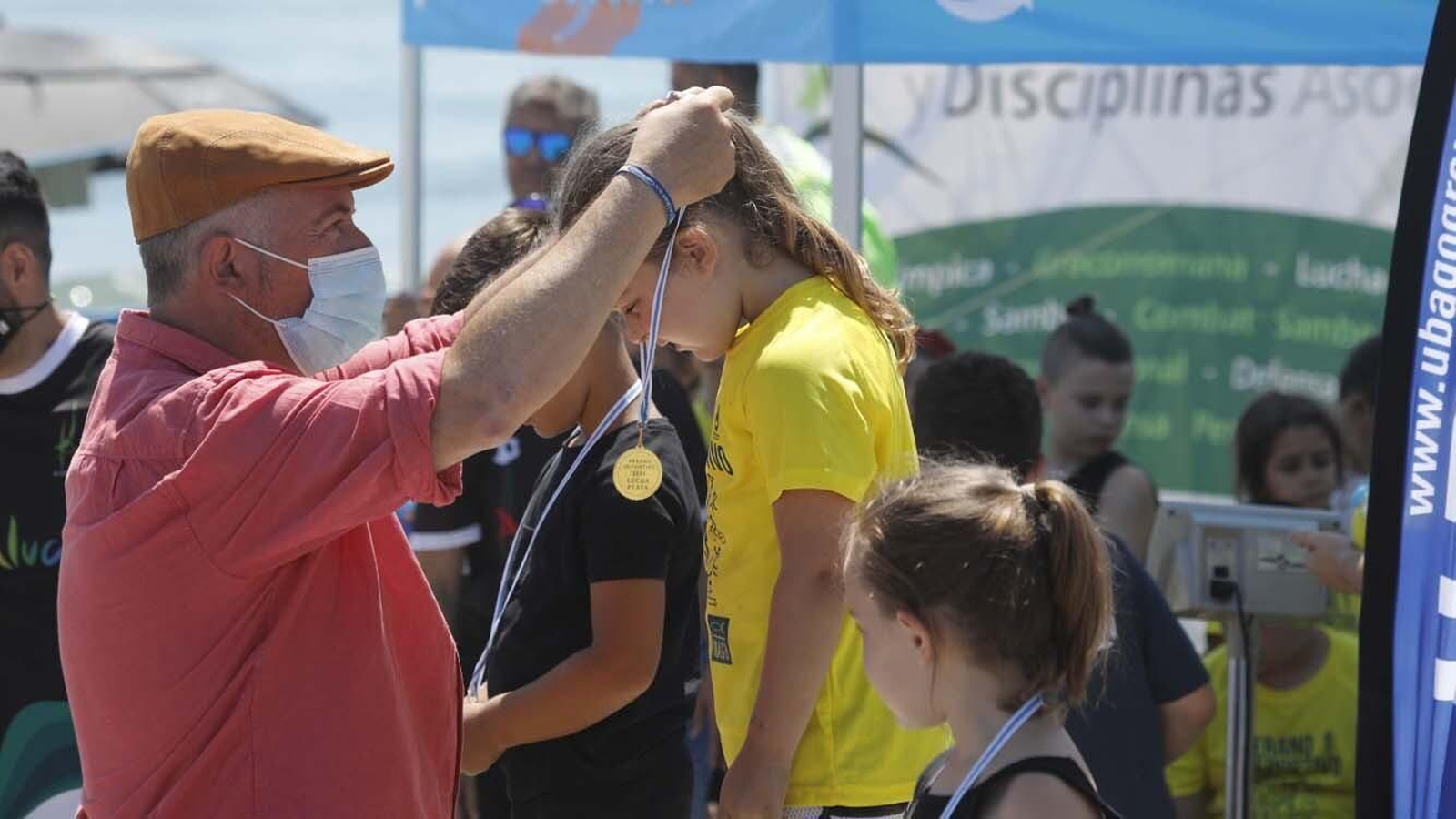 Las fotos del Campeonato y Liga de Andalucía de Lucha Playa
