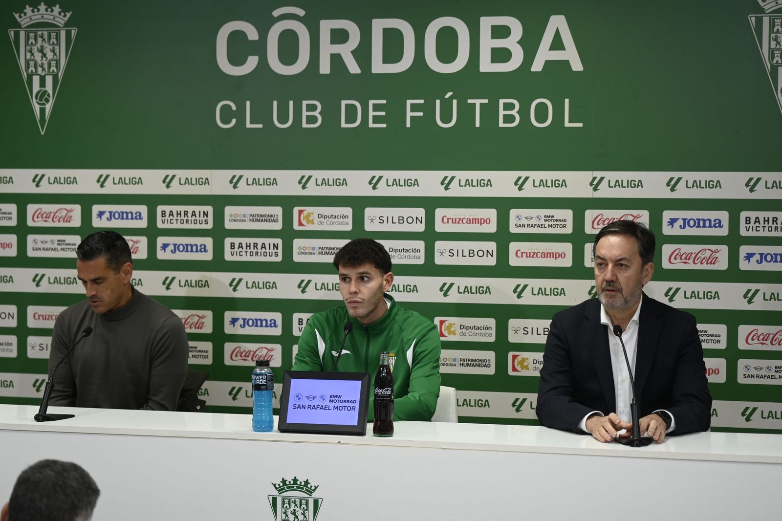 Las mejores fotos de la presentación de Trilli con el Córdoba CF