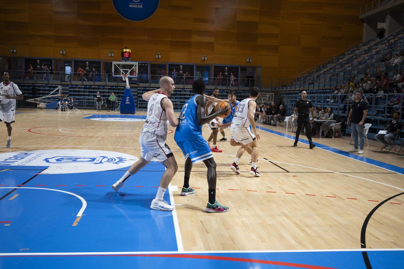 Imágenes del partido entre el Ciudad de Huelva y Biele ISB