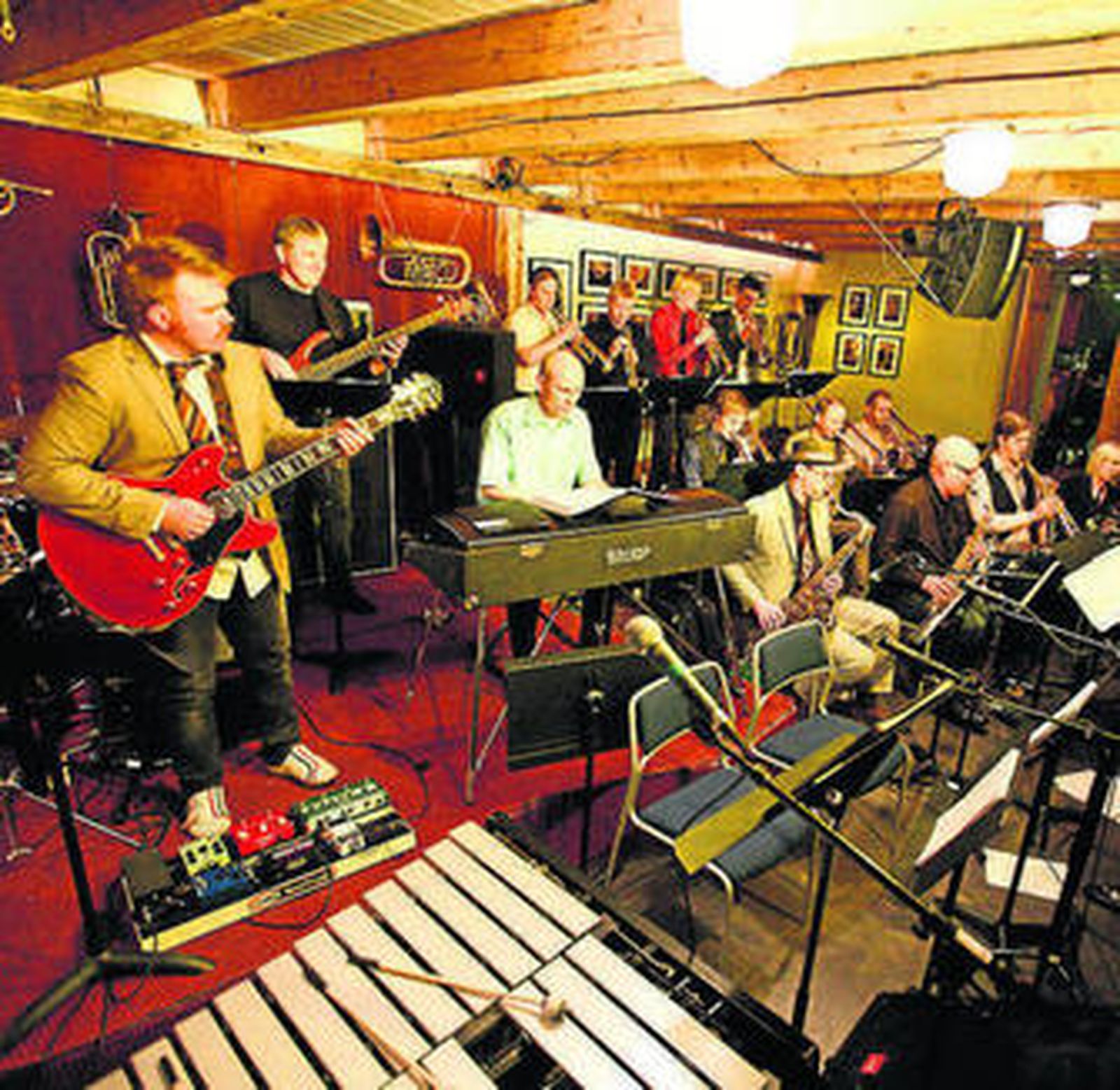 Akureyri Jazz Band durante una actuación.