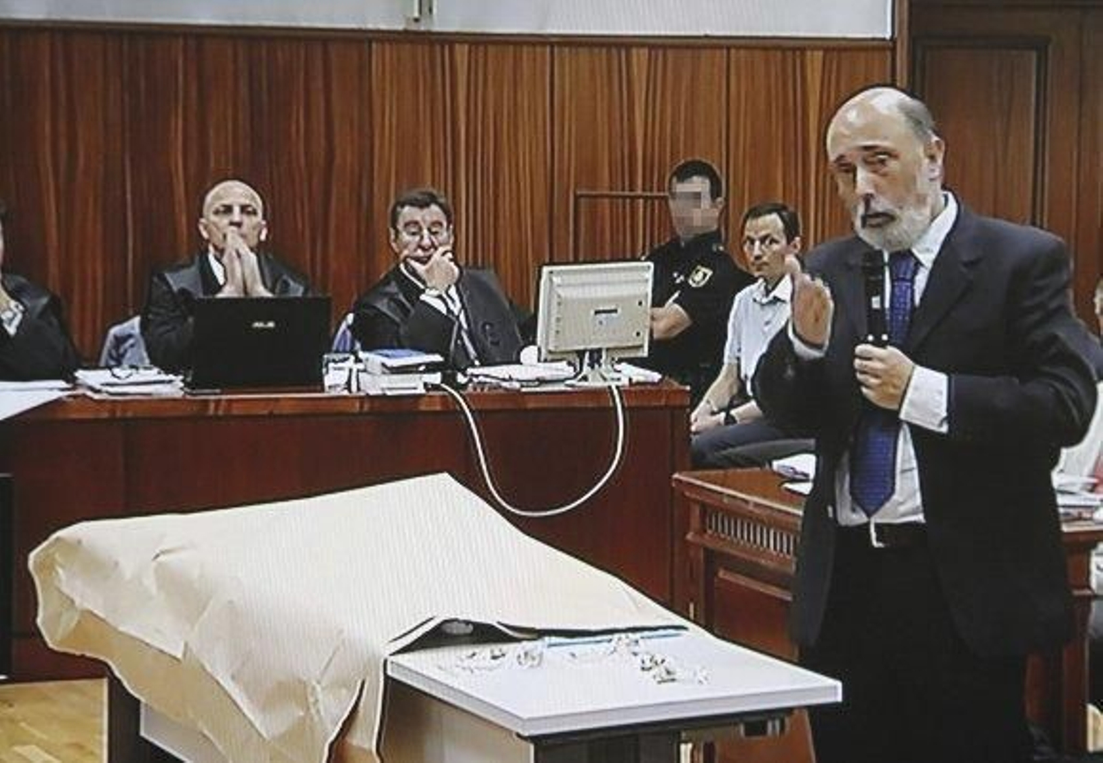 Peritos y forenses señalan que los restos son de humanos de 2 y 6 años