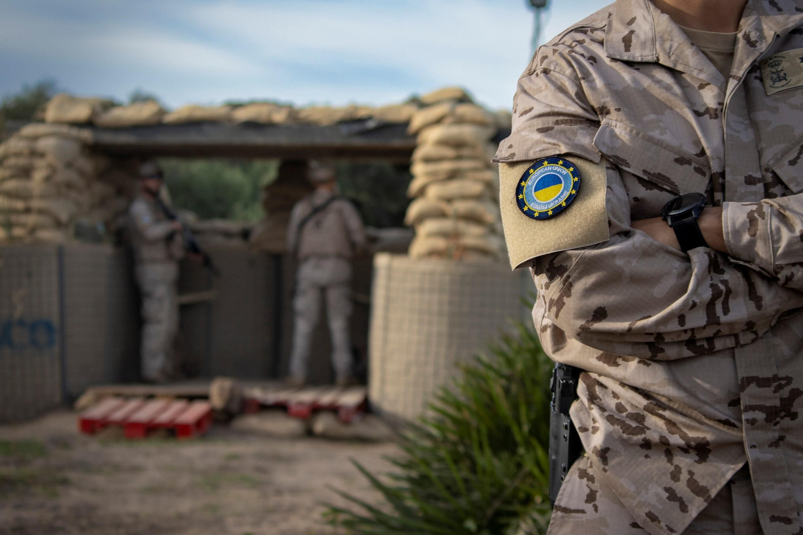 Así se instruyen los soldados ucranianos con la Infantería de Marina en Cádiz, en imágenes