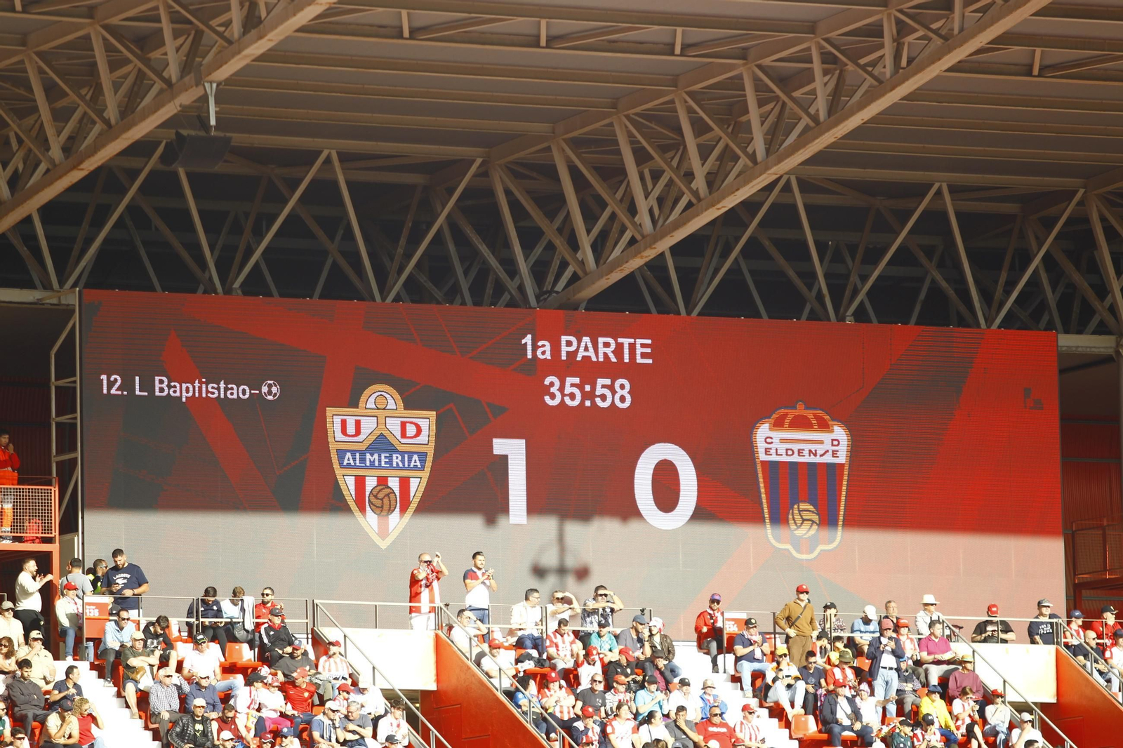 El U.D. Almería-C.D. Eldense, en imágenes