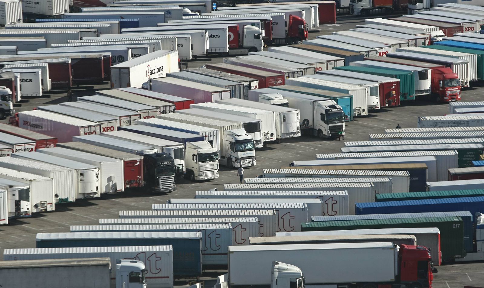 Camiones en el Puerto de Algeciras.
