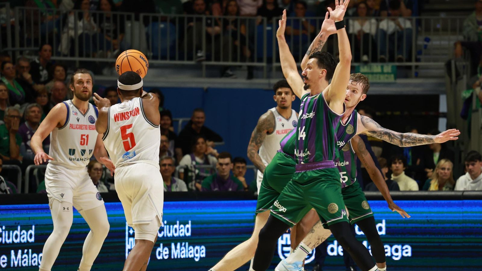El Unicaja-Reggiana de cuartos de final de la BCL, en fotos