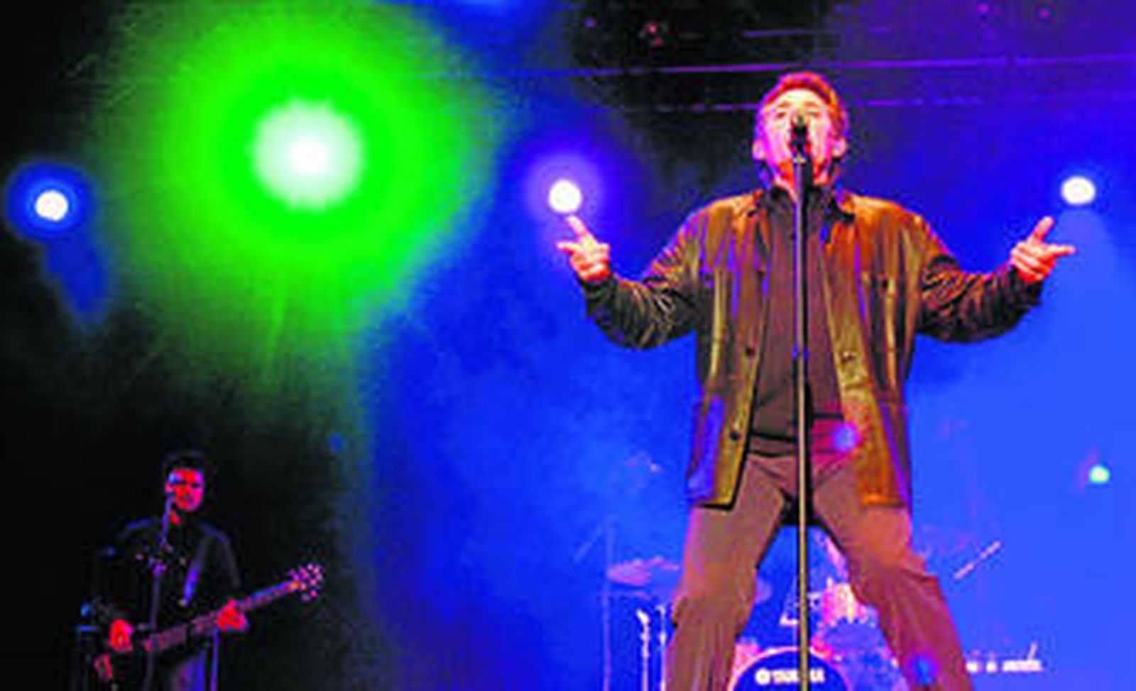 Miguel Ríos, durante su actuación en el Festival del Zaidín en 2005.