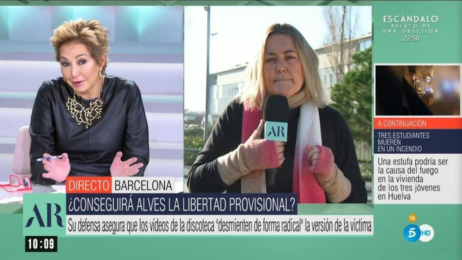 Ana Rosa Quintana y Mayka Navarro cubriendo el caso Dani Alves (archivo)