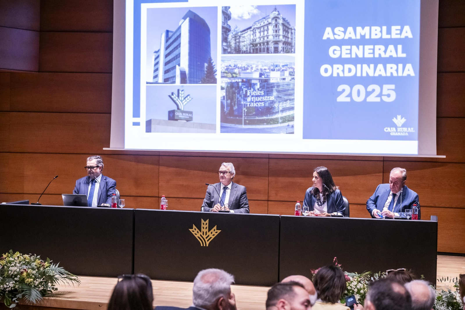 Imagen de la asamblea general de Caja Rural de Granada