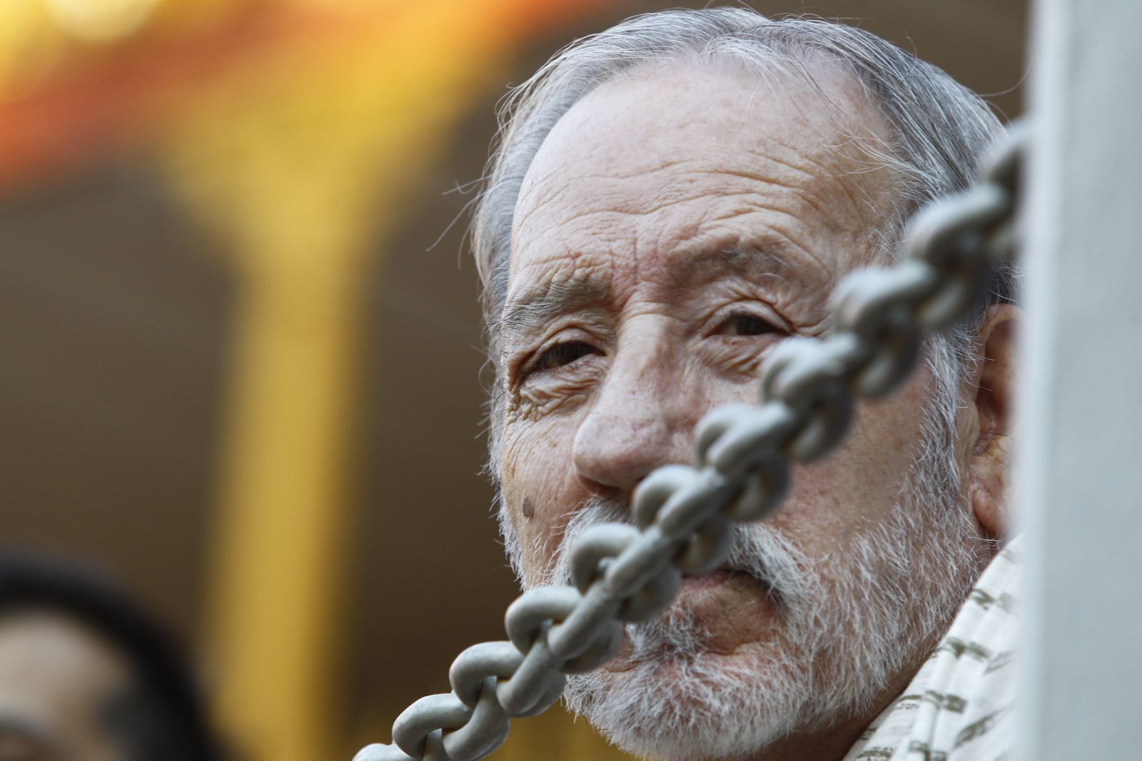 Imágenes del 'ambiente' en la corrida de toros de la Feria de Almería, con los diestros Morante de la Puebla, El Juli y Tomás Rufo