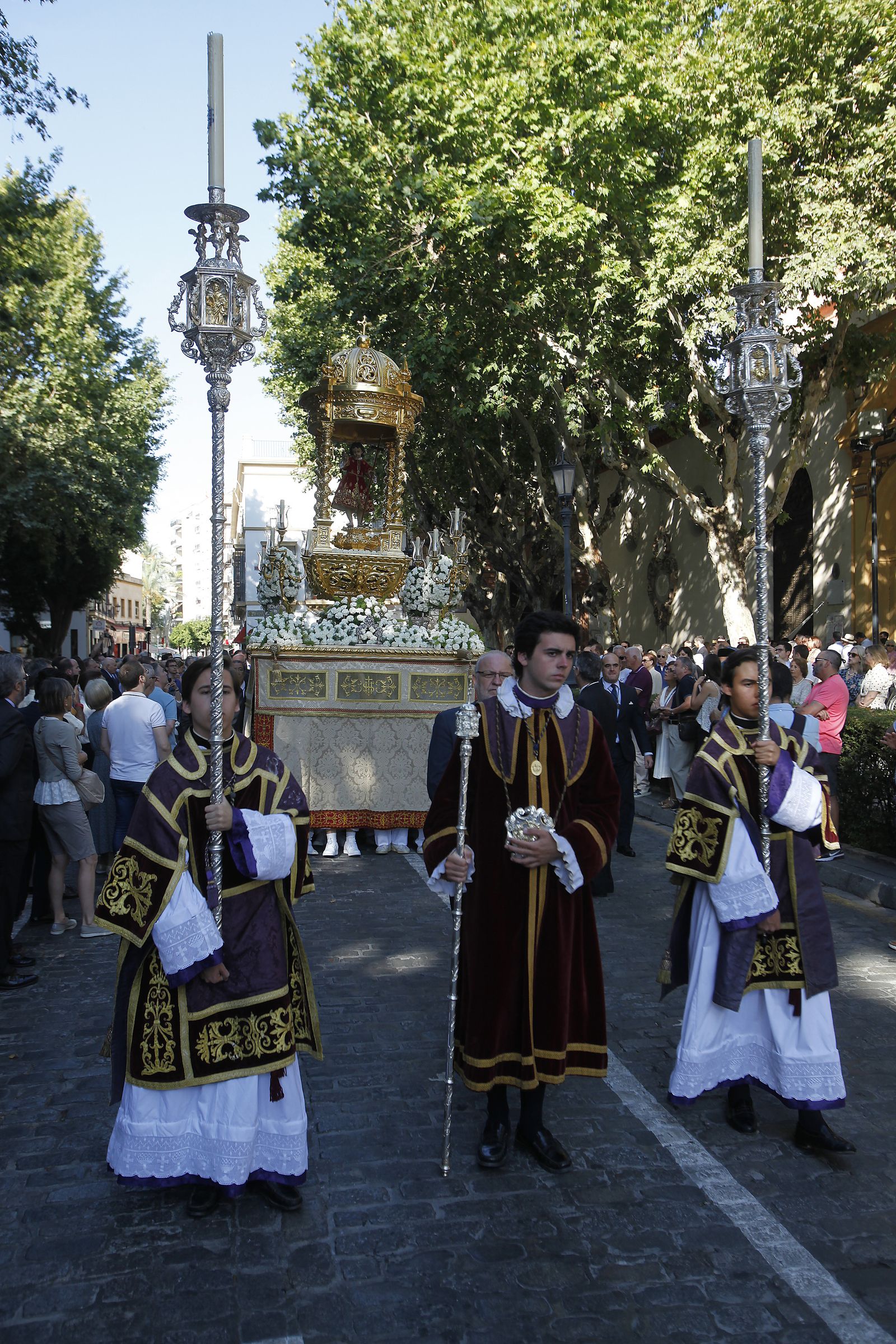 Imágenes del Corpus de Triana y de la Iglesia de la Magdalena