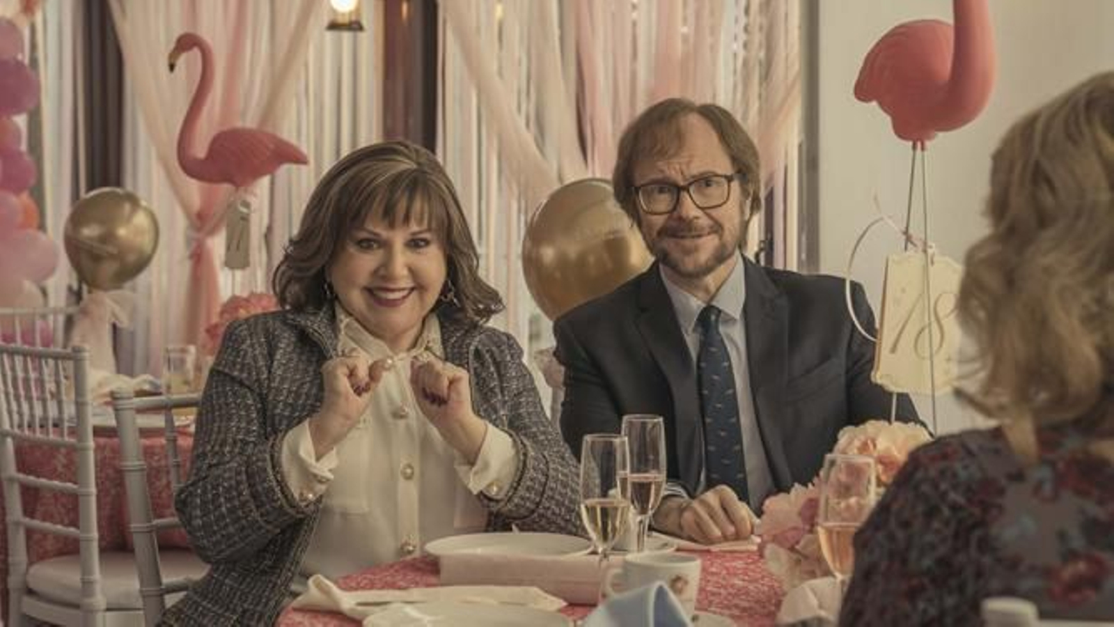 Loles León y Santiago Segura, en una imagen de 'Padre no hay más que uno 2'.