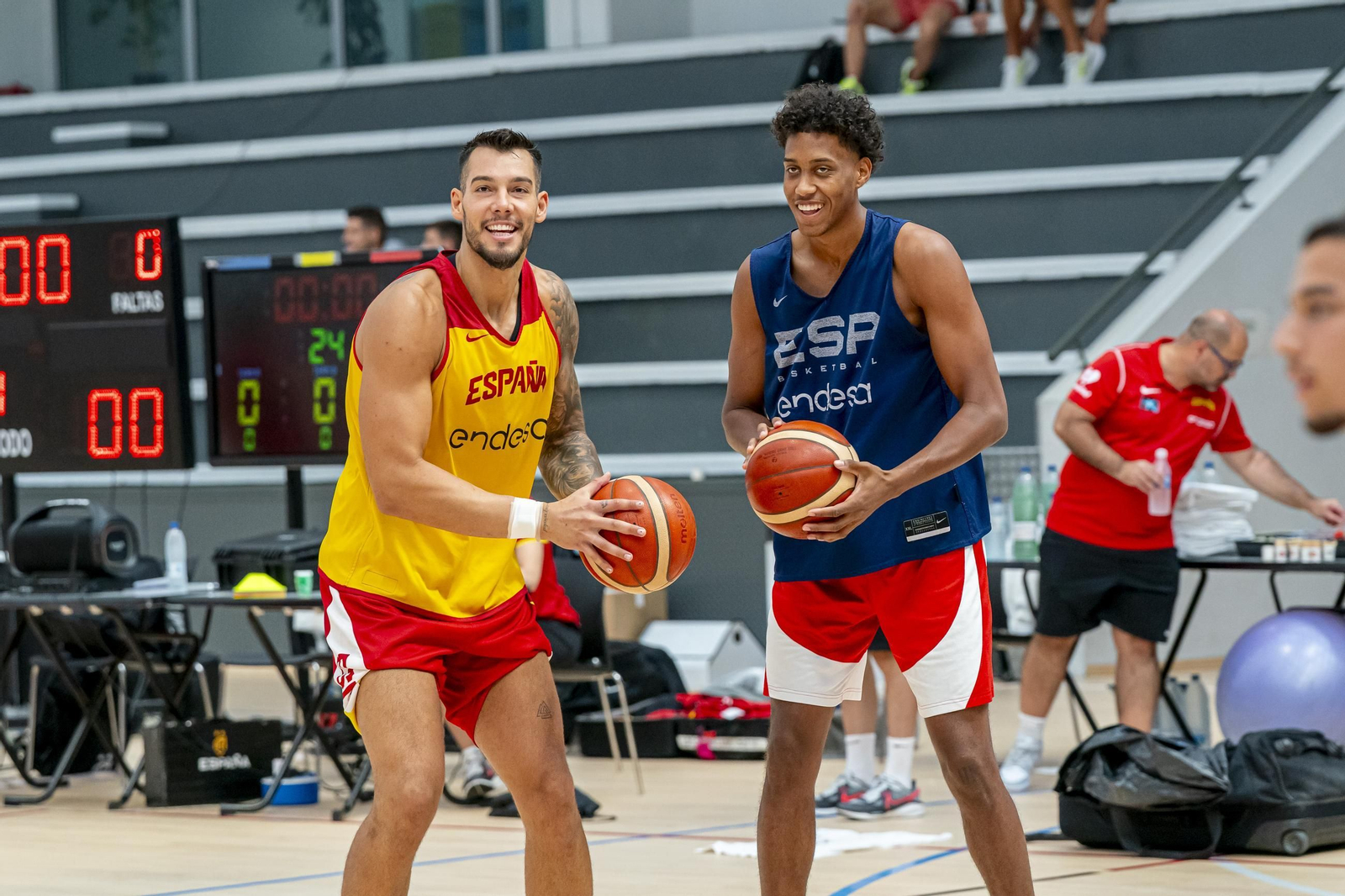 España acaba su trabajo en Madrid antes de venir a Málaga