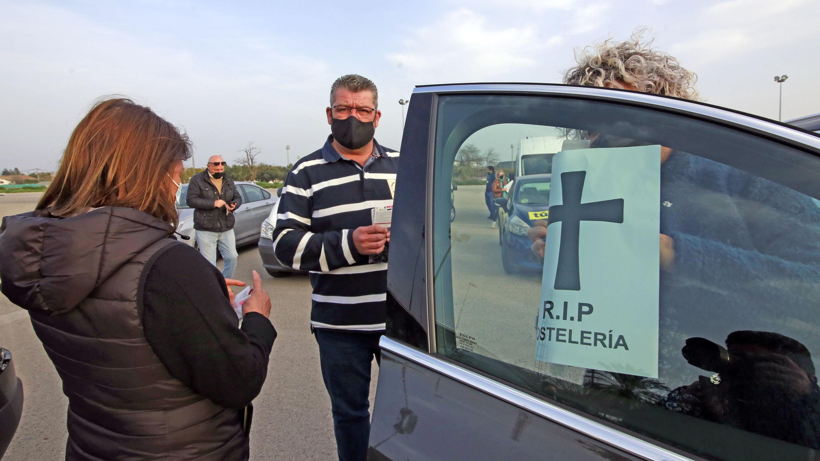 Los autónomos vuelven a manifestarse en caravana