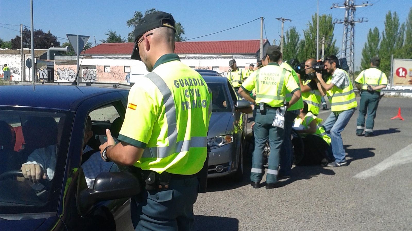 Tráfico intensifica desde hoy los controles de alcohol y drogas