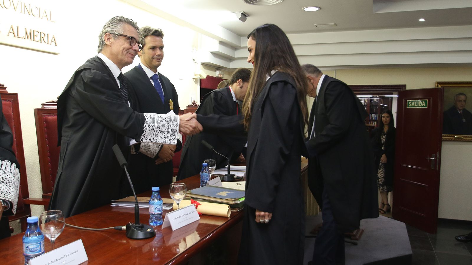 También tuvo lugar la tradicional jura o promesa de nuevas colegiadas.