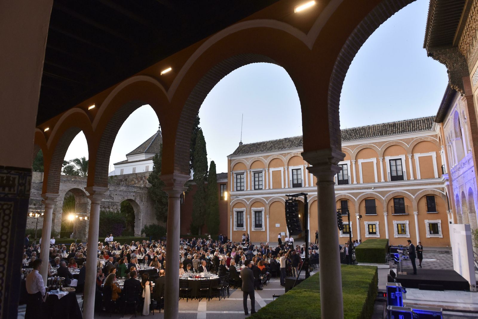 Las imágenes de la entrega del VIII Premio Manuel Clavero