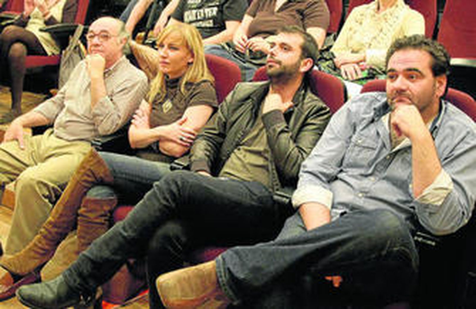 Esteban Gallego, María Jesús Perote, Alexis Morante y Miguel Becerra, ayer en la primera jornada del encuentro cinéfilo.