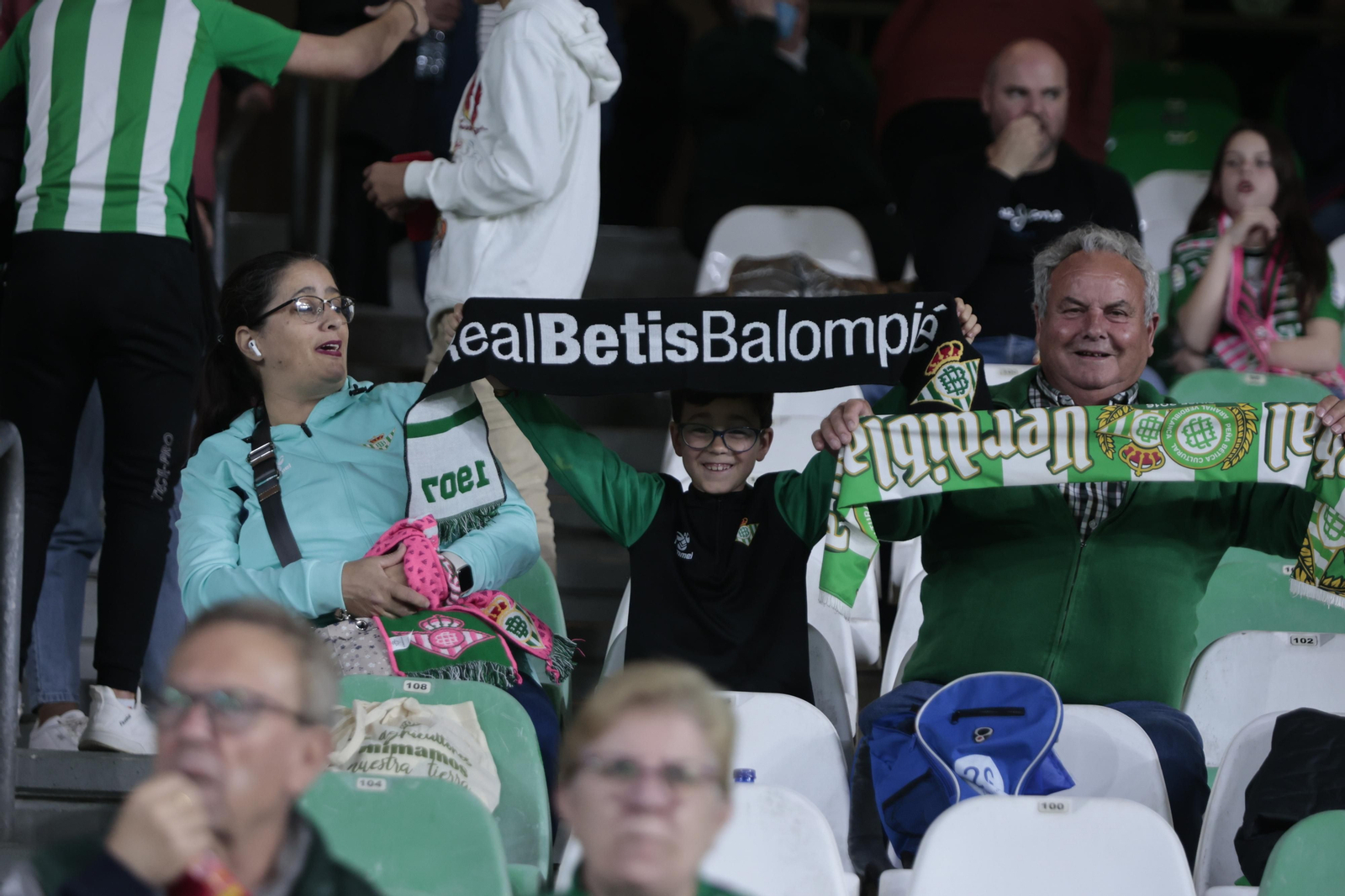 Búscate en las gradas del Villamarín