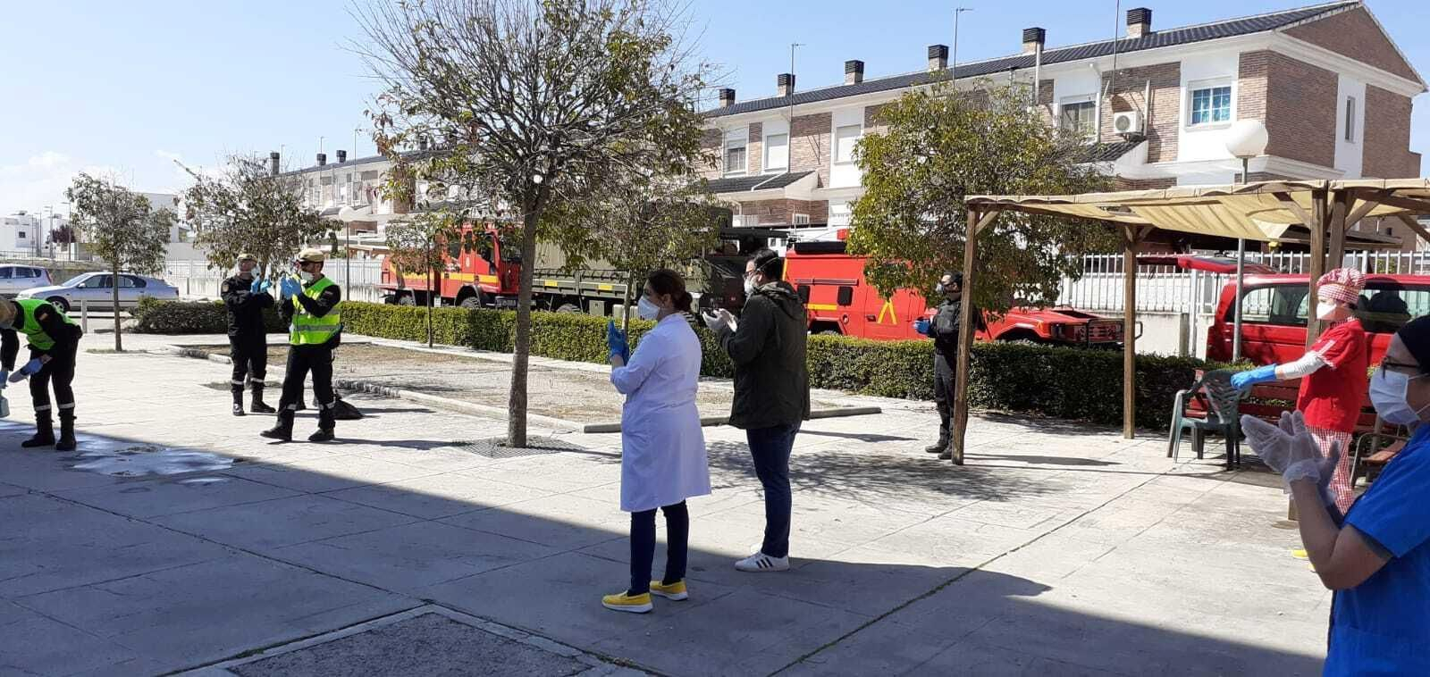 La desinfección de la UME en la cárcel: todas las imágenes