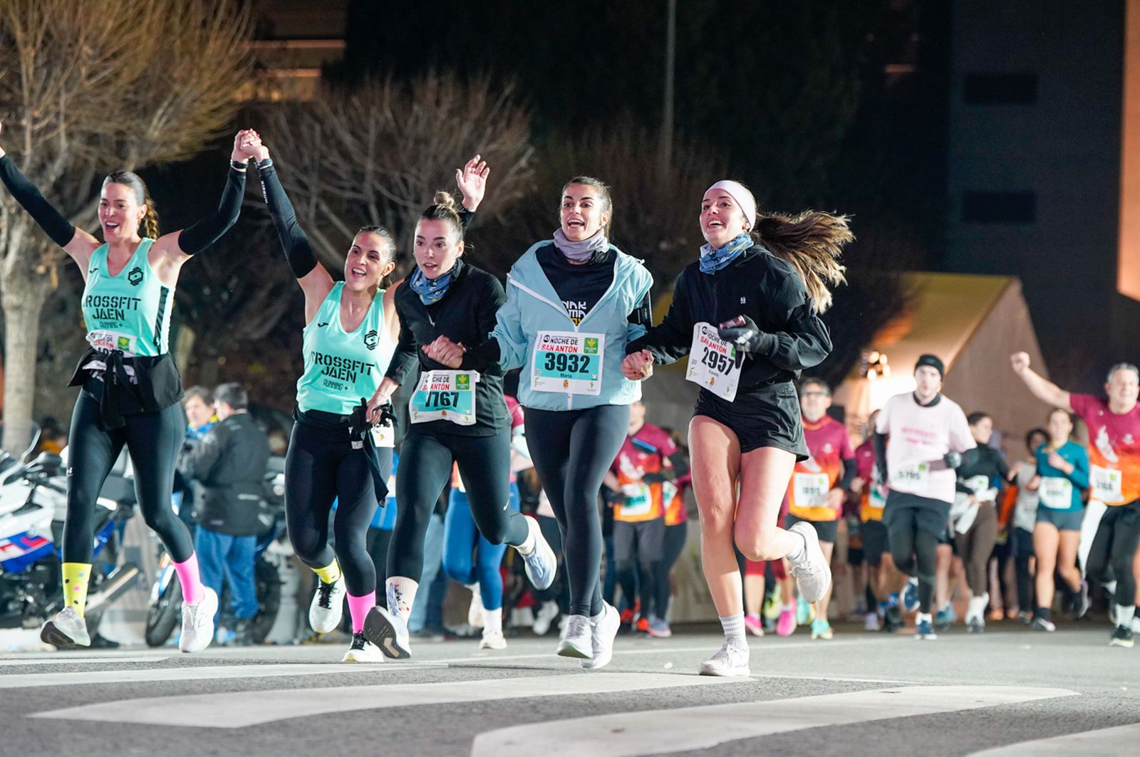 En imágenes: búscate en tu llegada a meta de la Carrera de San Antón 2026 (20)