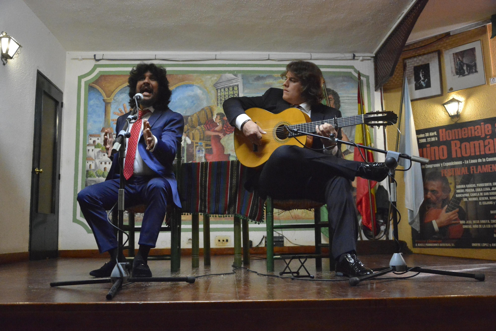 Rancapino Chico y Paco León, en plena actuación ayer.