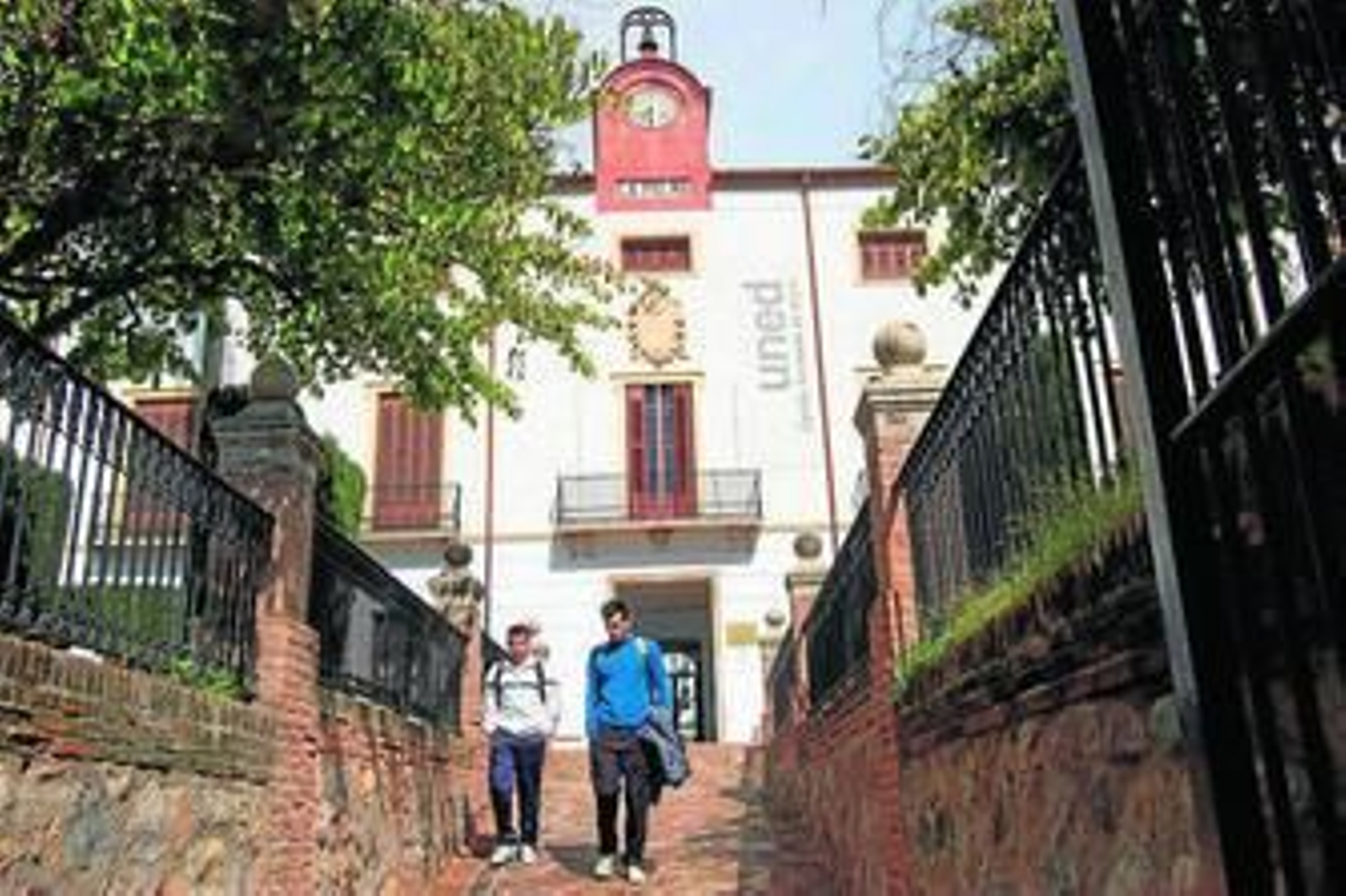 Estudiar en la Universidad a distancia, una opción de futuro