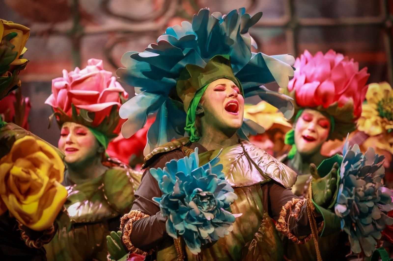 La comparsa 'La consentida', en preliminar.