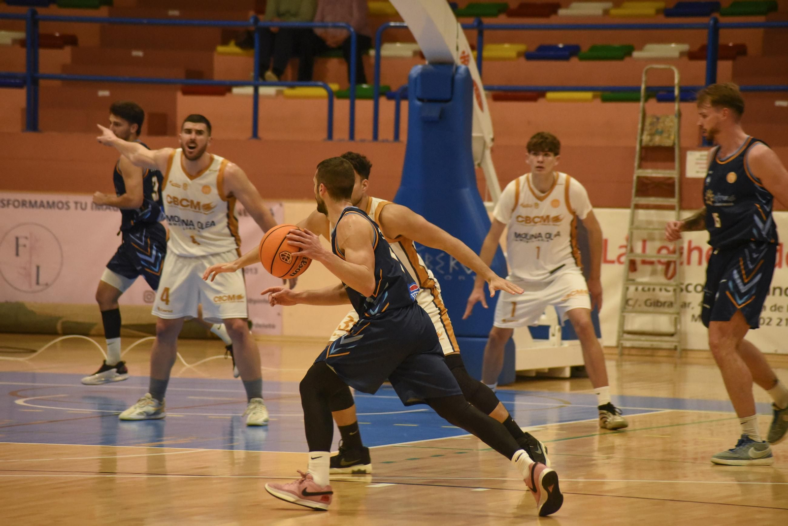 Las fotos del Unión Linense Baloncesto - CB Motril