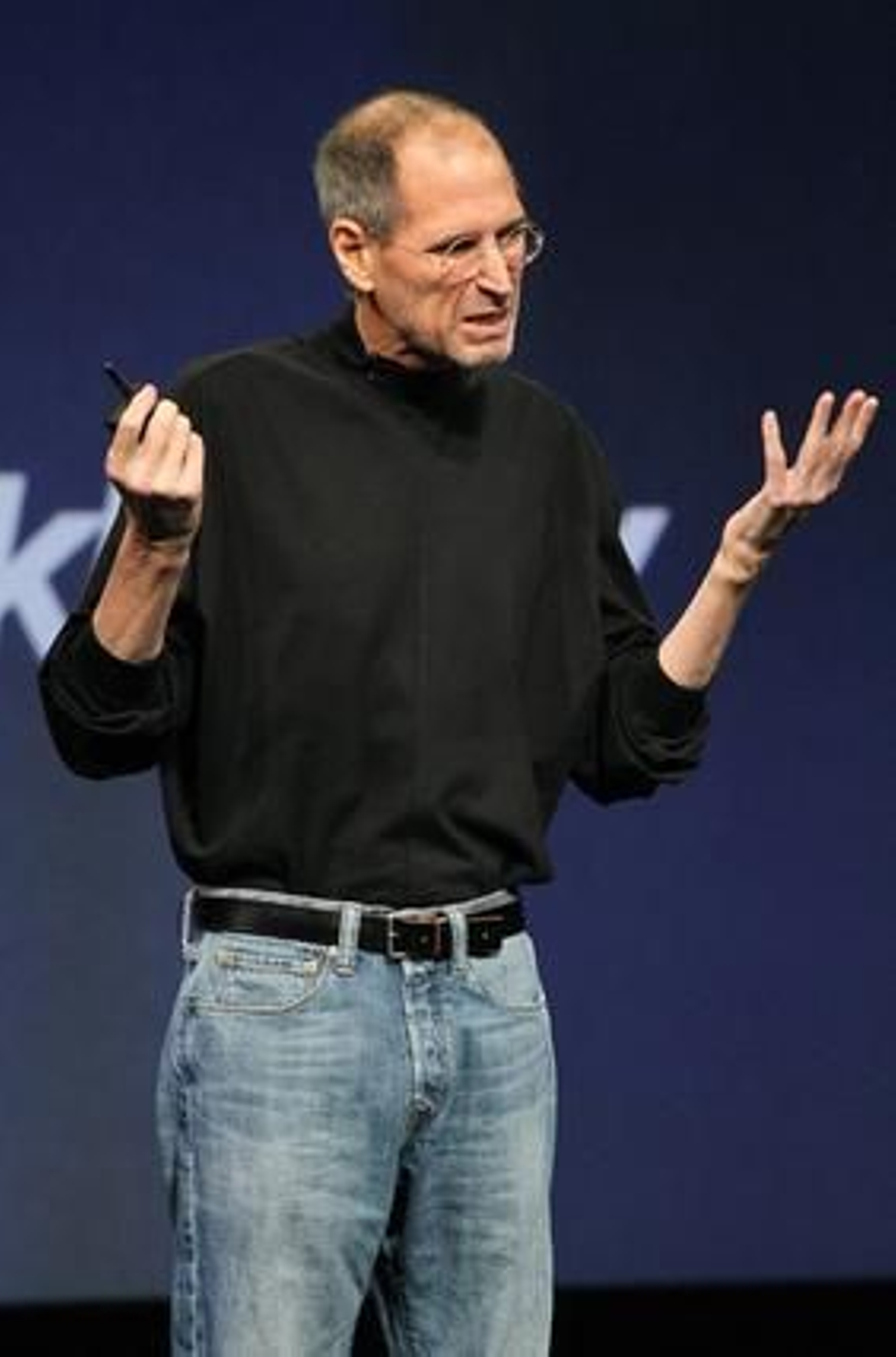 Steve Jobs presenta el iPad 2, la nueva versión del 'tablet' de Apple.

Foto: Reuters