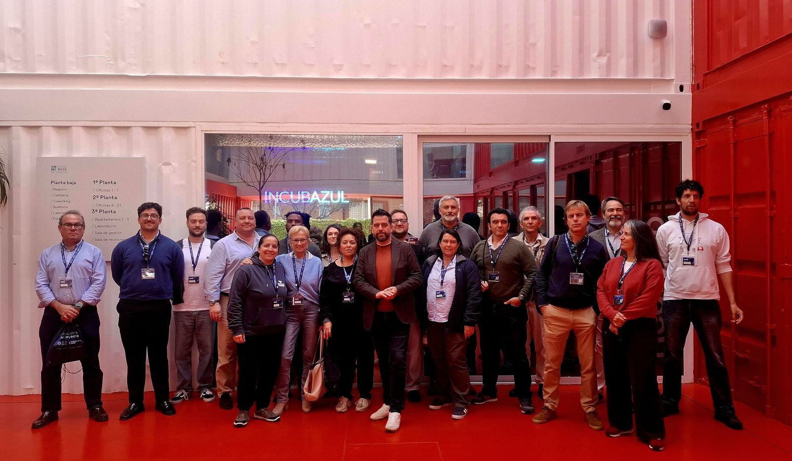 Recibimiento a las startups en las instalaciones de Incubazul de la Zona Franca de Cádiz.