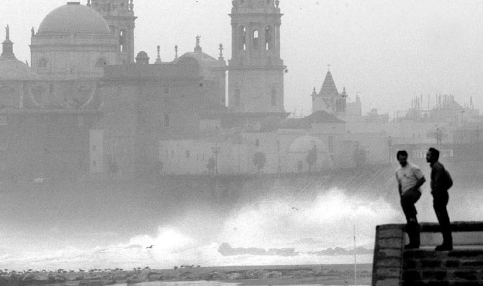 1993 hace 25 añosCádiz, en riesgo permanente de sufrir un maremoto