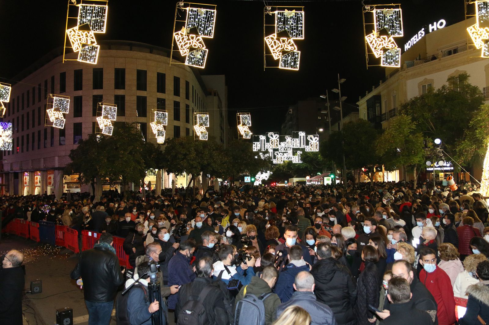 Las imágenes del encendido del alumbrado navideño
