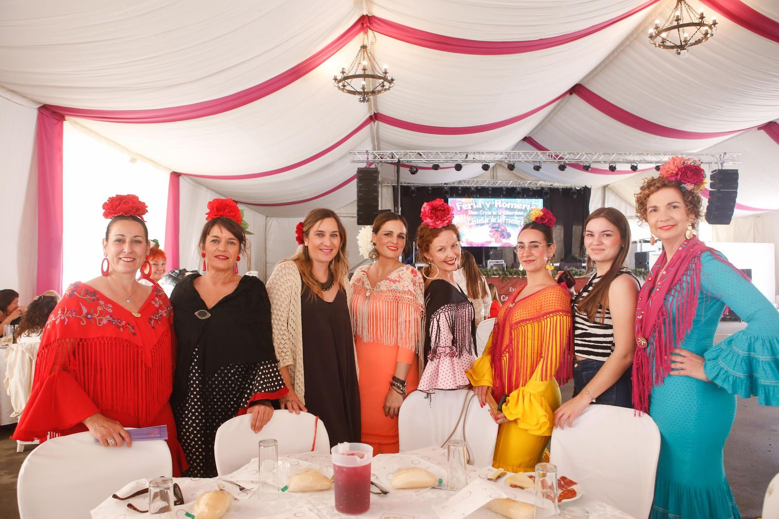 Búscate en las fotos del viernes en la Feria de Castellar