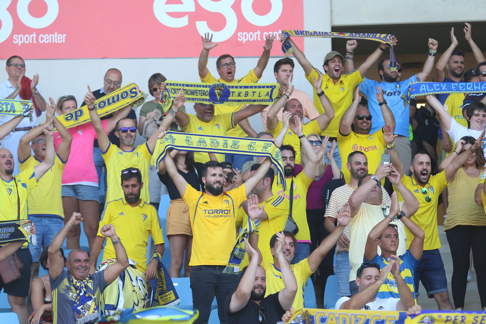 Las imágenes del UD ALMERÍA-CÁDIZ CF