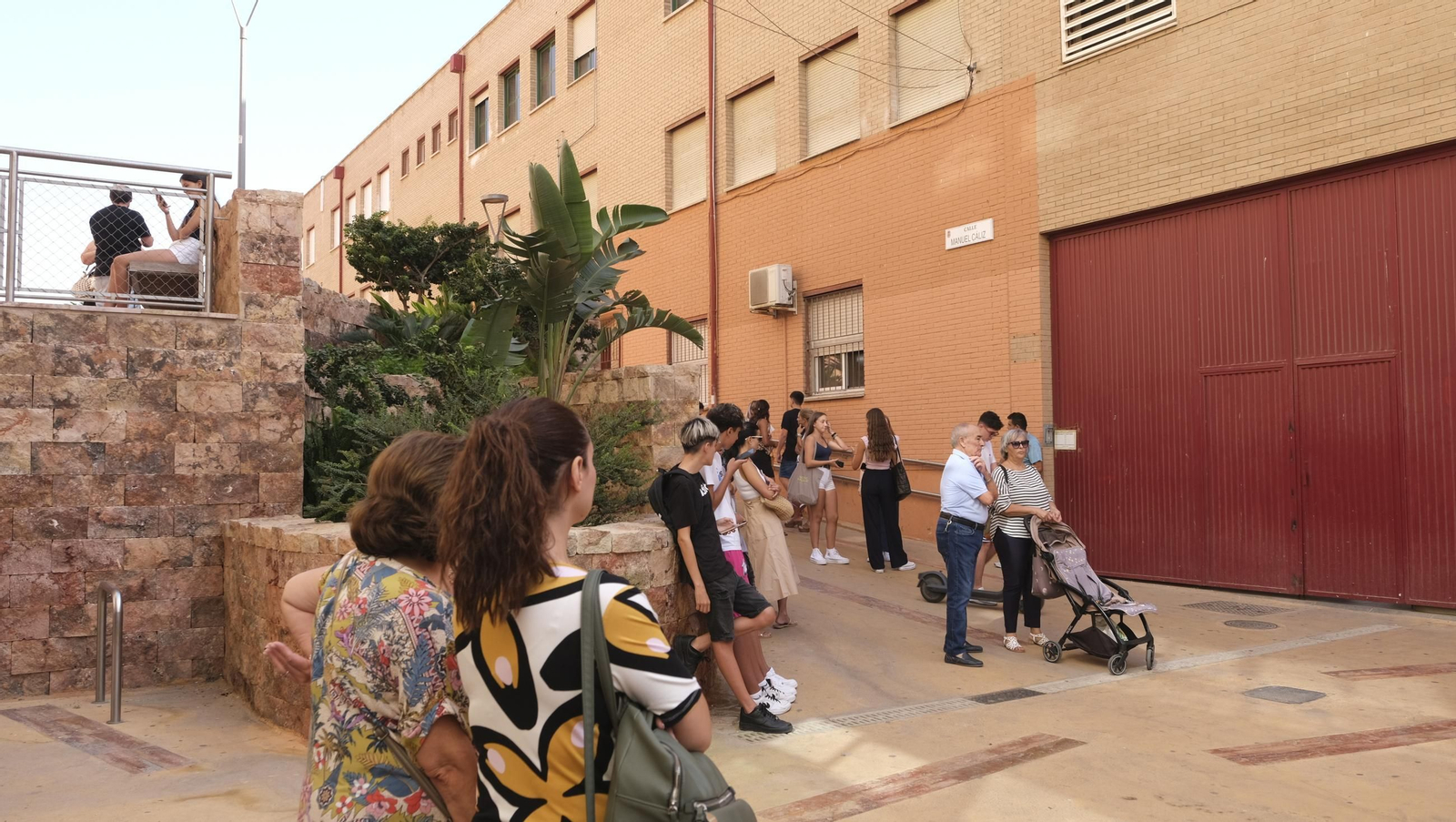 Inicio del curso escolar en el IES Alborán-Manuel Cáliz, en imágenes