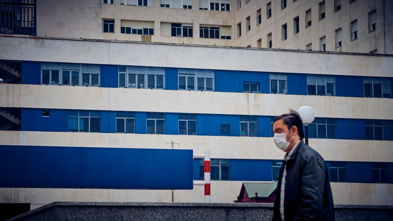 Fachada del Hospital Puerta del Mar.